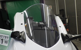 YAMAHA YZF-R7 2023 RM39J