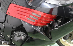 KAWASAKI ZZ1400 NINJA R 2006 ZXT40A