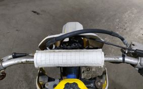 SUZUKI TS125R SF15A