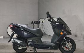 KYMCO G-Dink250 ..