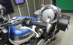 TRIUMPH BONNEVILLE T120 2017