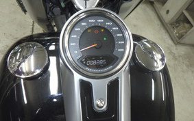 HARLEY FLBS 1870 2018
