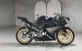 YAMAHA YZF-R125 RE06