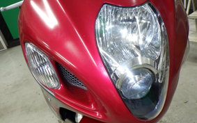 SUZUKI GSX1300R HAYABUSA 2000