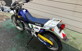 SUZUKI DJEBEL200 SH42A