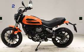 DUCATI SCRAMBLER SIXTY2 2016