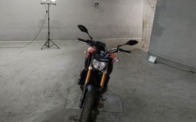 YAMAHA MT-09 RN34J