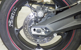 TRIUMPH STREET TRIPLE RS 2019