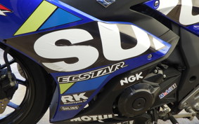 SUZUKI GSX250 R
