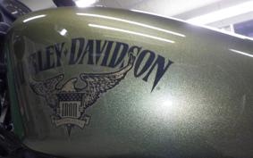 HARLEY XL883N 2015