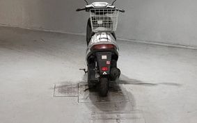 SUZUKI ADDRESS V100 CE13A
