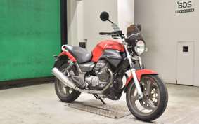 MOTO GUZZI BREVA 750 2006