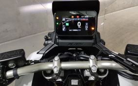 HONDA X-ADV 750 2025 RH21