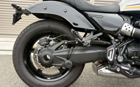 BMW R12 2024 0N51