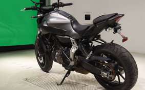 YAMAHA MT-07 2015
