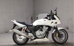 HONDA CB400SFV-4 BOLDOR 2010 NC42