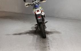 SUZUKI DJEBEL250XC SJ45A