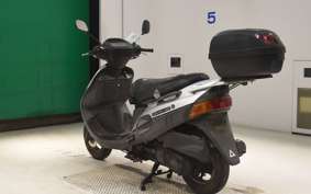 SUZUKI VECSTAR 125 CF42A