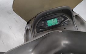 YAMAHA MAJESTY 125 SE27