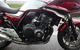 HONDA CB400 SUPER  BOL D`OR ABS 2022 NC42
