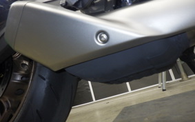 HONDA CB650R E-Clutch 2026 RH17