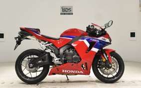 HONDA CBR600RR 2024 PC40