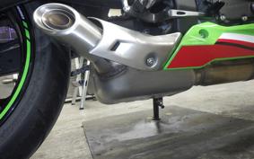 KAWASAKI ZX-25R-2SE 2001 ZX250H