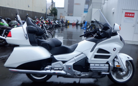 HONDA GL 1800 GOLD WING 2012 SC68