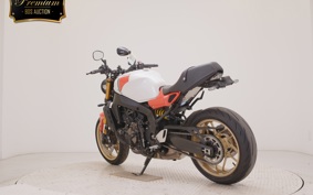 YAMAHA XSR900 2024 RN80J
