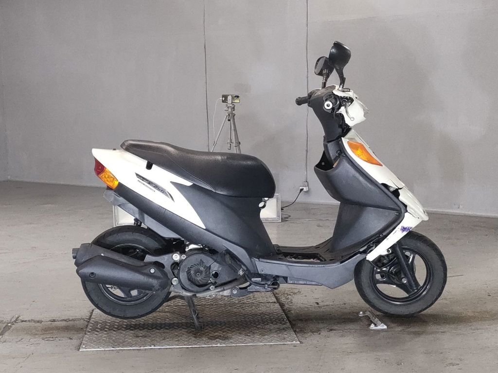 Фото Suzuki ADDRESS V125 с японского аукциона