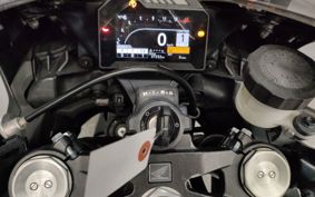 HONDA CBR1000RR SC77