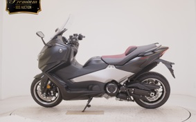 YAMAHA T-MAX 560 2026 SJ21J