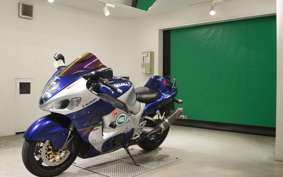 SUZUKI GSX-1300R HAYABUSA 2001