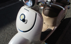 HONDA GIORNO AF77