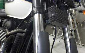 TRIUMPH BONNEVILLE SE 2012