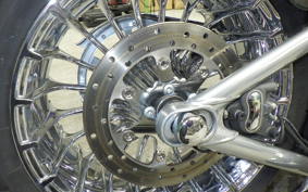 HARLEY FXSBSE 1800CVO 2013