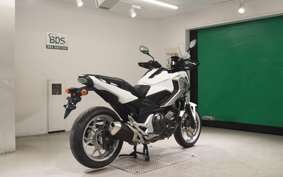 HONDA NC750X D 2018 RC90