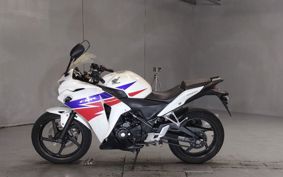HONDA CBR250R MC41