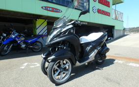 YAMAHA TRICITY 125 SE82J