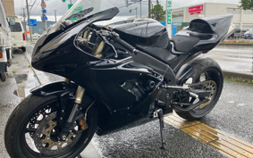 YAMAHA YZF-R1 RaceBase CN02C