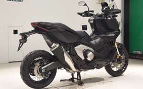 HONDA X-ADV 750 2024