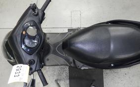 YAMAHA CYGNUS 125 XSR 2 2010 SE44J