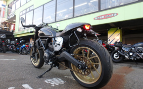 DUCATI SCRAMBLER KAFE RACER 2017 KB01