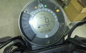 HUSQVARNA SVARTPILEN 401 2025