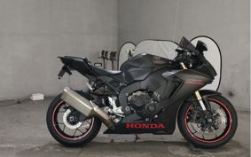 HONDA CBR1000RR SC77