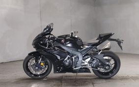 HONDA CBR1000RR R 2021 SC82