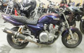 YAMAHA XJR1300 1998 1J00