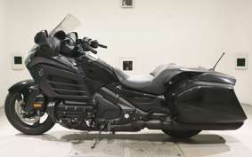 HONDA GL 1800 GOLD WING F6B 2013 SC68