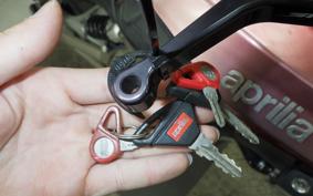 APRILIA SHIVER750GT 2010