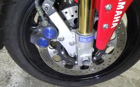 YAMAHA YZF-R7 2000